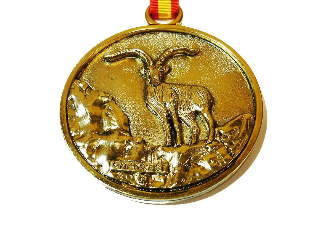 Medalla de homologacion de Cabra